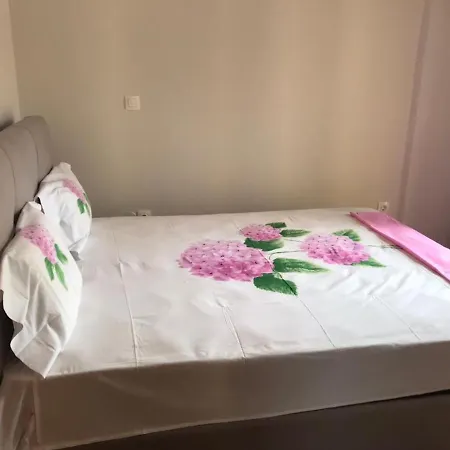 Amazing With Views Sea In פאליאורי