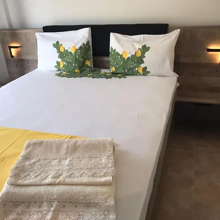 Amazing With Views Sea In * פאליאורי